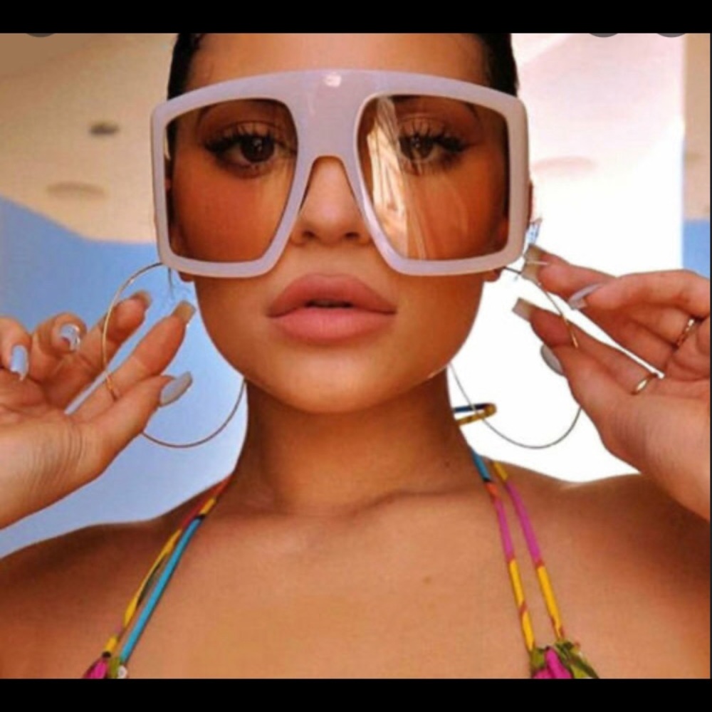 Pink shades